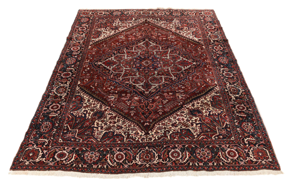 Heriz Traditional Persian Rug <br> 9'4 × 12'4
