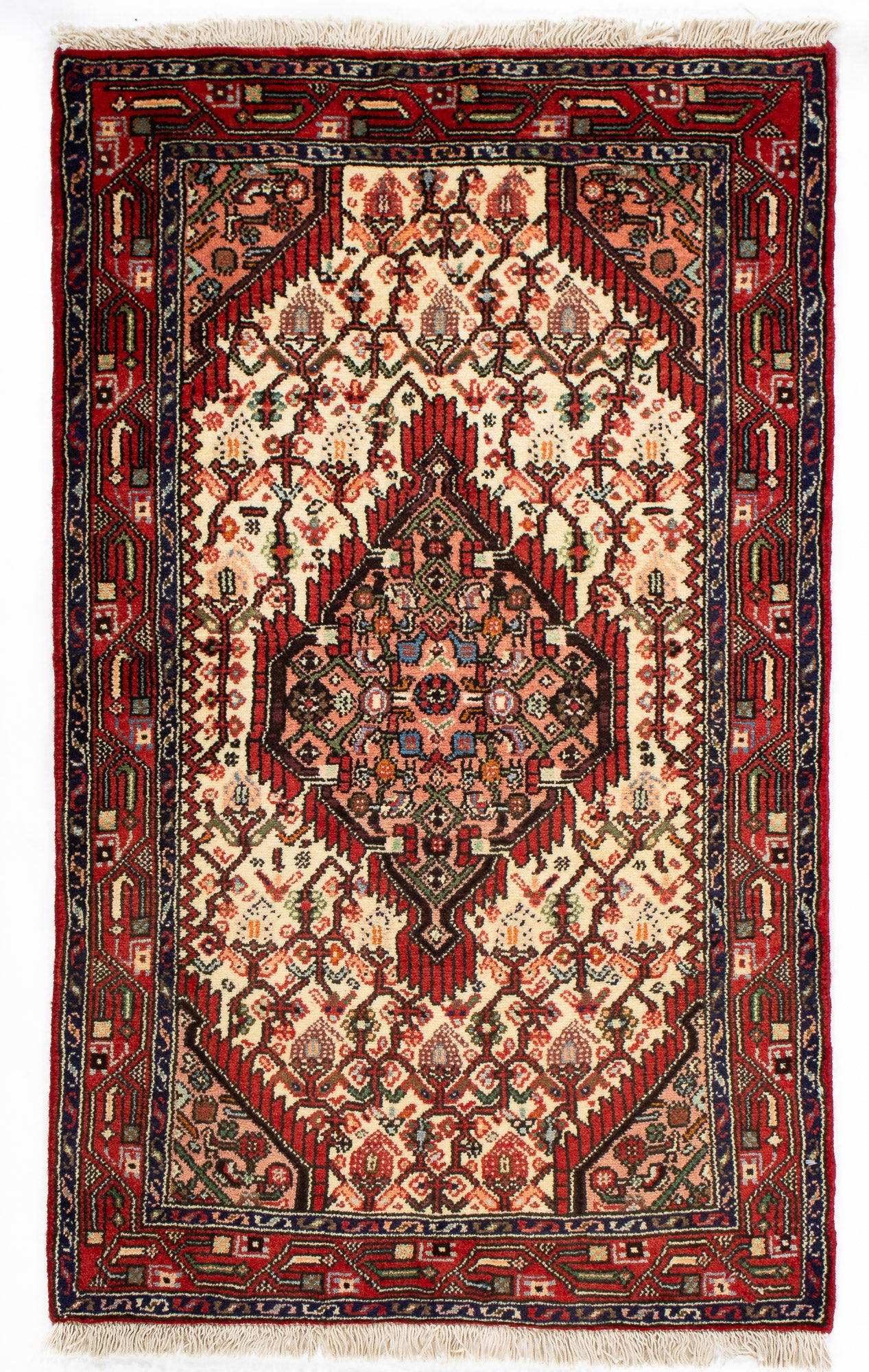 Traditional Persian Hamadan Rug <br> 2'7 x 4'2