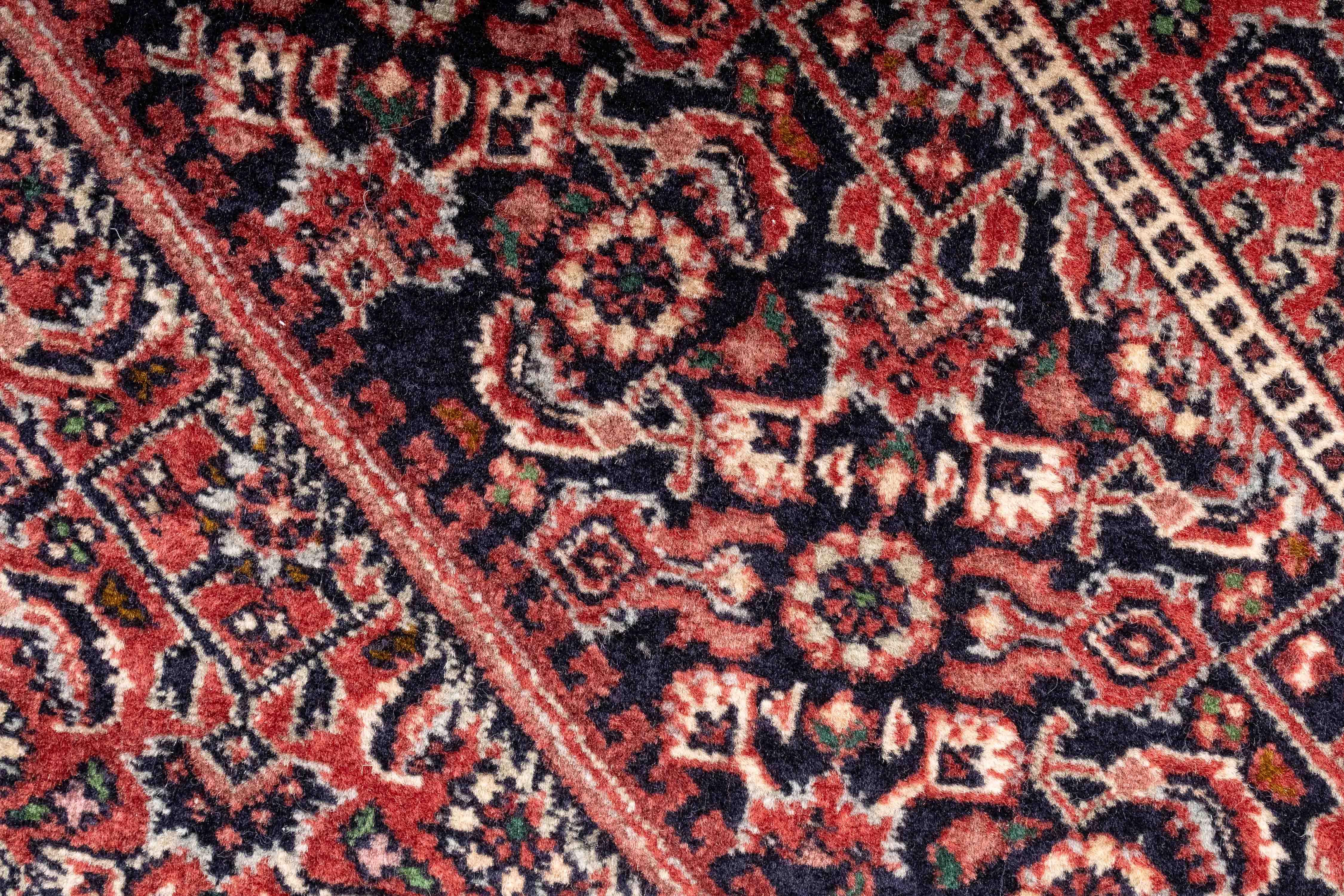 Vintage Persian Bidjar Rug <br> 4'7 x 6'9