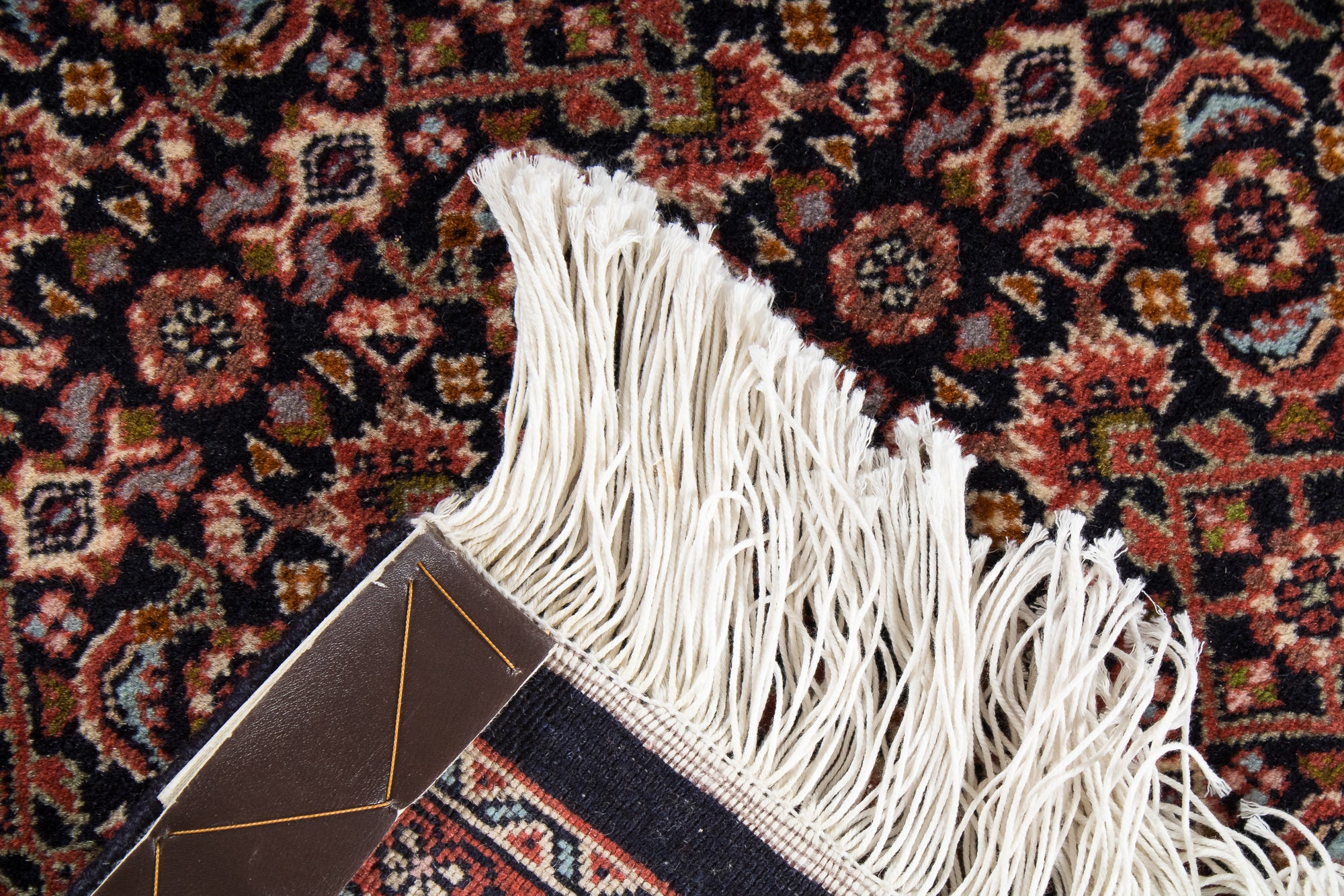 Traditional Persian Bidjar Rug <br> 4'10 x 6'0